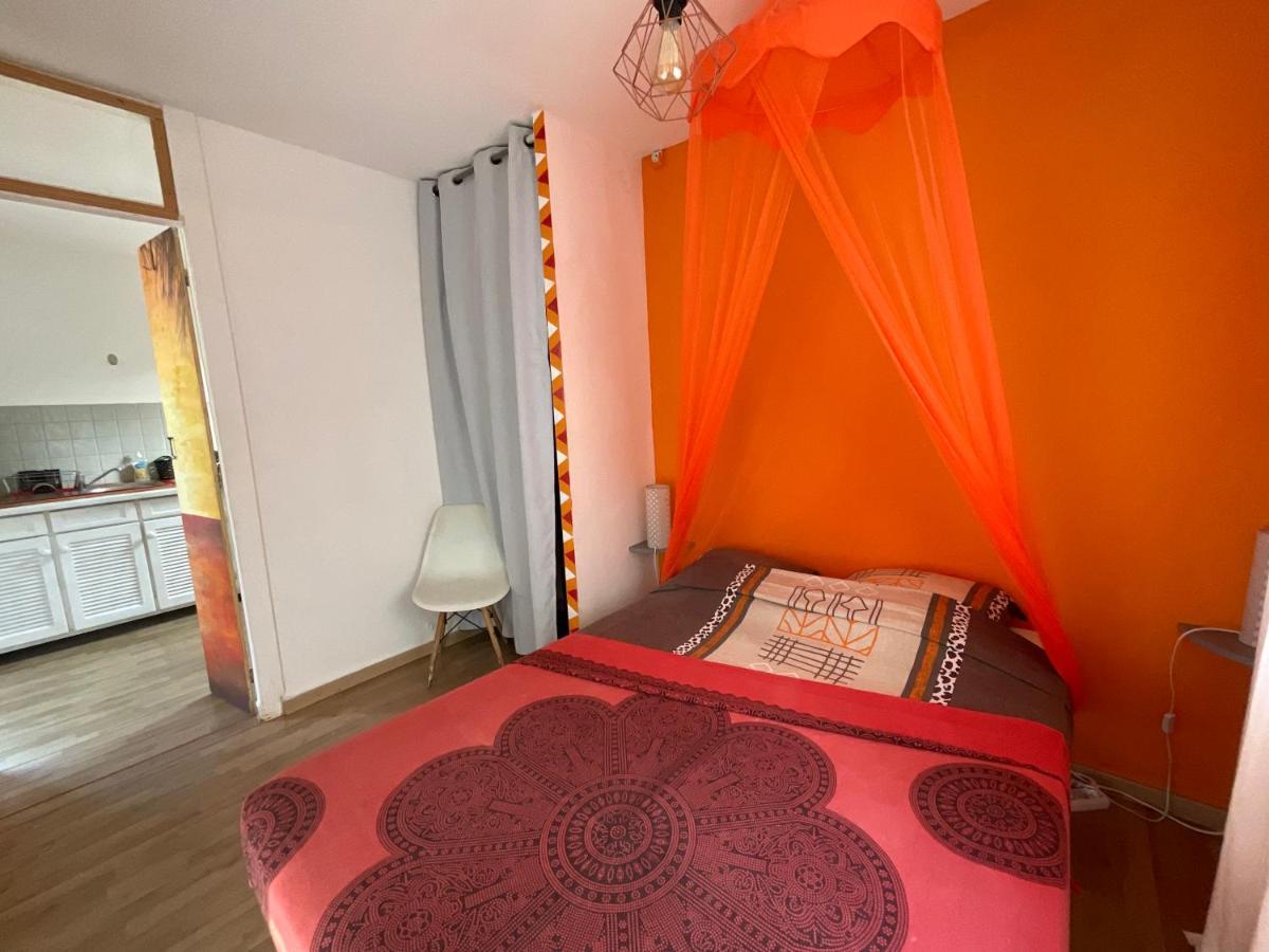 Bungalows Les Vagues Abondes Villa Sainte-Anne  Esterno foto